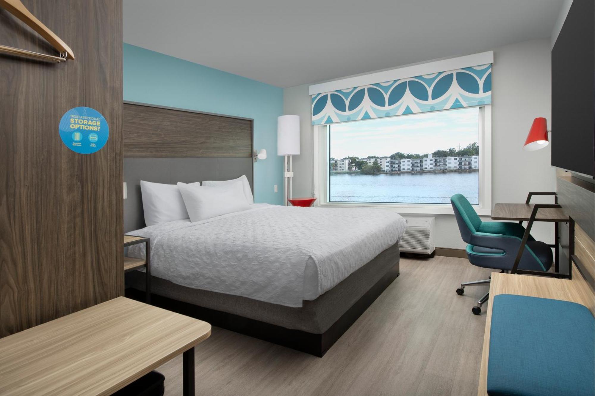 Tru By Hilton Miami Airport South Blue Lagoon, Fl Exterior photo
